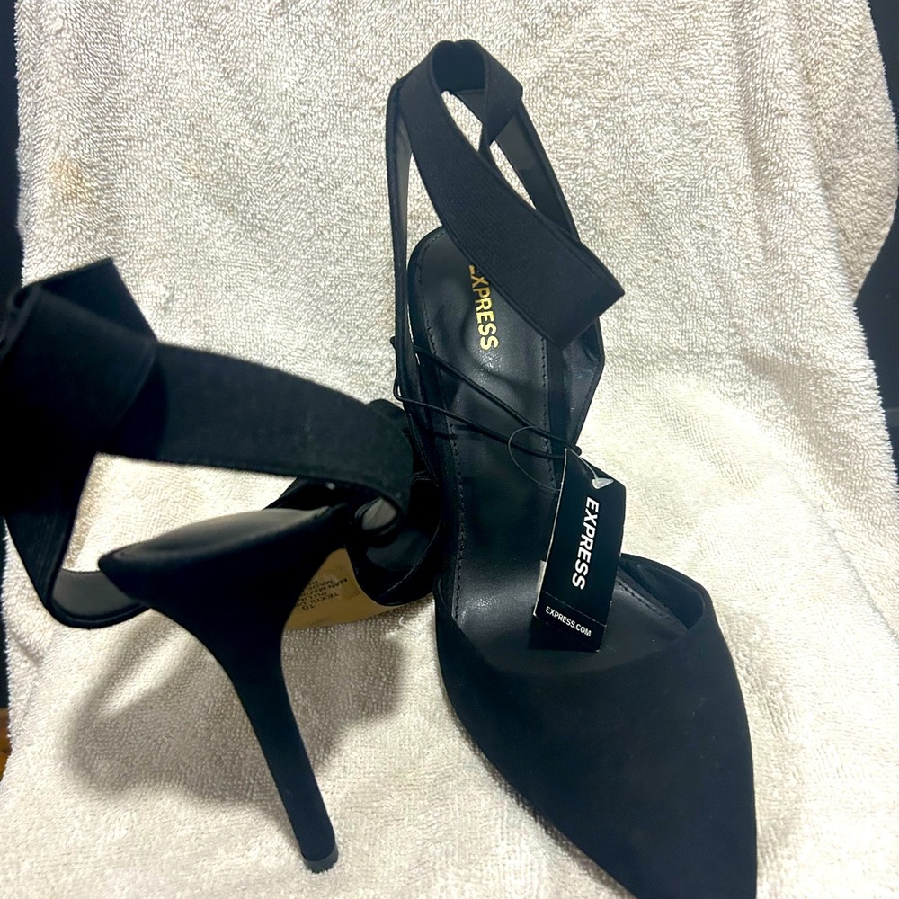 Express heels - Picture 2 of 3